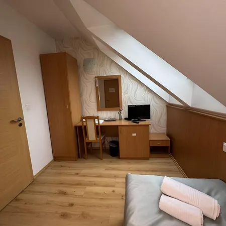 Belvardi Fogado Hotel Belvardgyula
